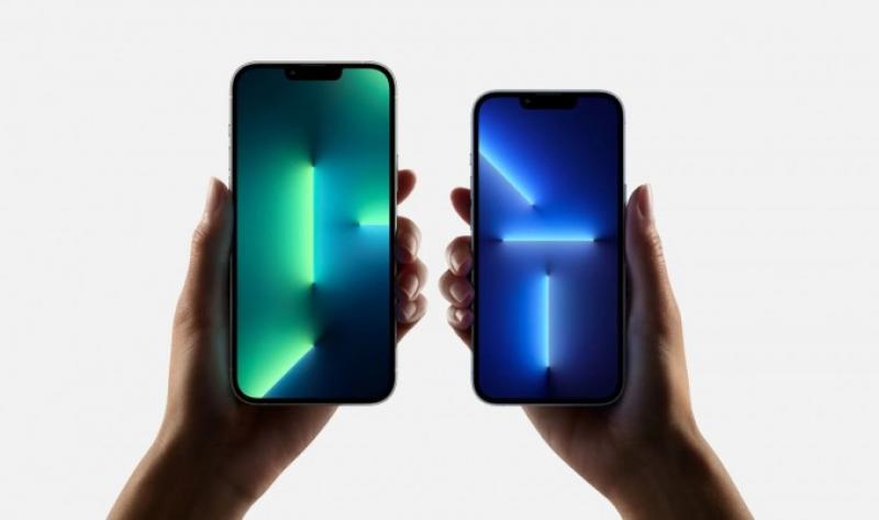 Dunyodagi eng yaxshi displeyga ega smartfon nomi e’lon qilindi