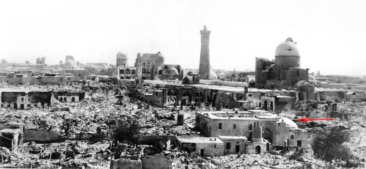 Бомбардимондан кейинги Бухоро панорамаси. 1920 йил, сентябрь.