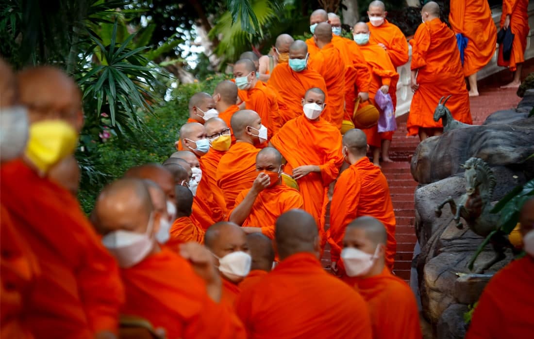 Bangkokda buddistlarning Lentining bayrami tugashiga bag‘ishlangan tantanalar o‘tkazildi.