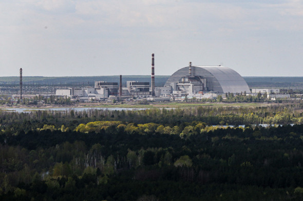 Чернобиль АЭС ва янги саркофагнинг кўриниши