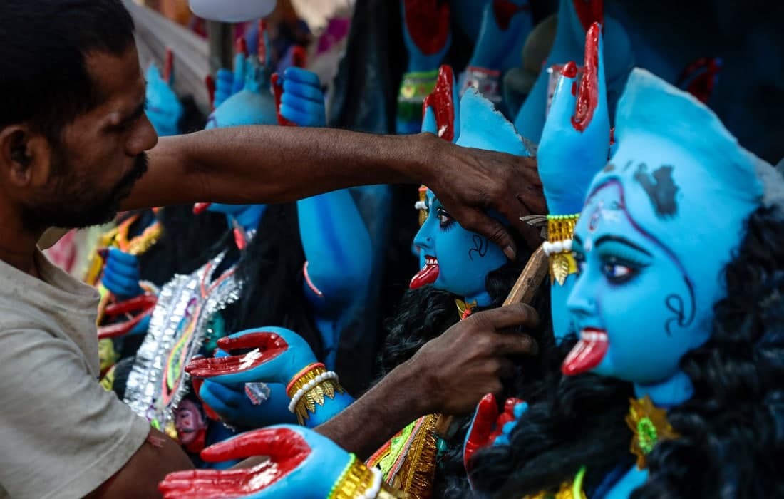 Kalkuttada Kali ma’budasiga bag‘ishlangan festival o‘tkazishga hozirlik ko‘rilmoqda.
