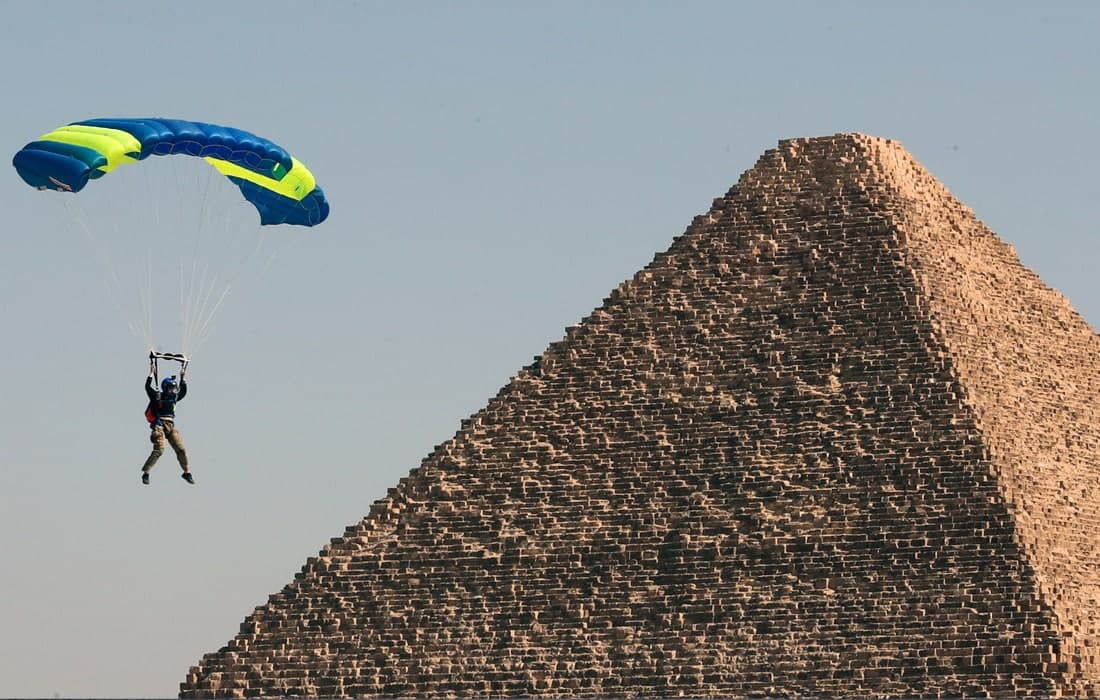 Giza shahrida havo sportlari festivali boshlandi.