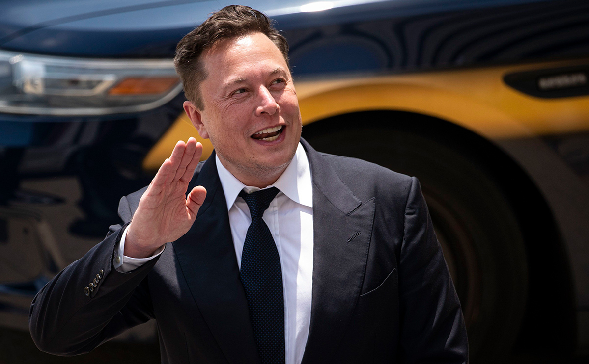 1-ўрин. Американинг Tesla ва SpaceX компаниялари раҳбари Илон Маск. Бойлигининг ўсиши: 109,8 миллиард доллар