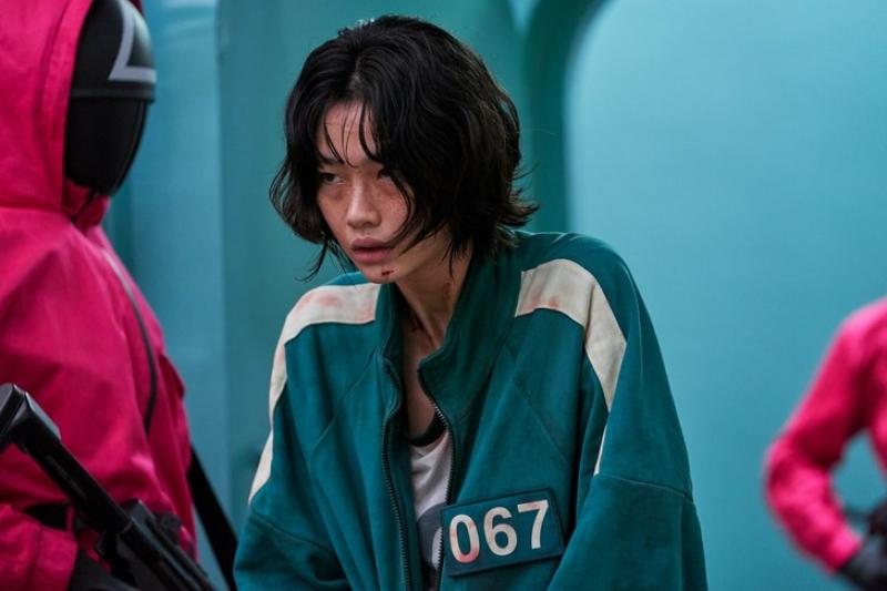 067: Netflix'нинг энг оммабоп сериали «Калмар ўйини» юлдузи, супермодель Чон Хо-Ён ҳақида нималарни биламиз?