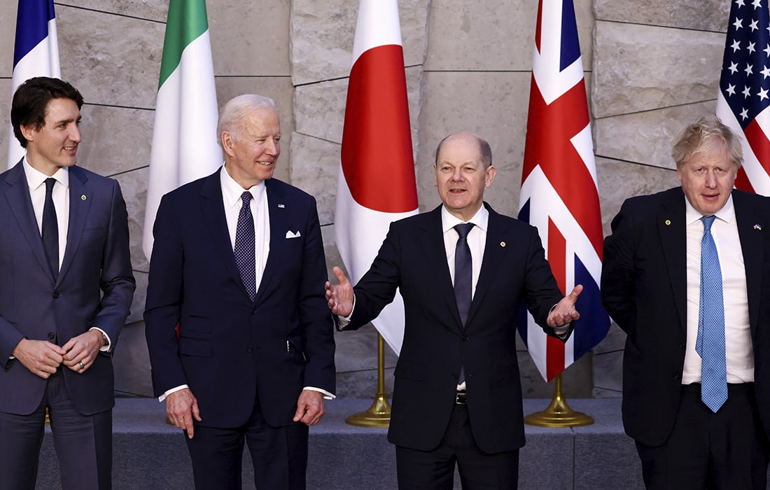 Канада бош вазири Жастин Трюдо, АҚШ президенти Жо Байден ва Германия канцлери Олаф Шольц Брюсселдаги НАТО саммитида.