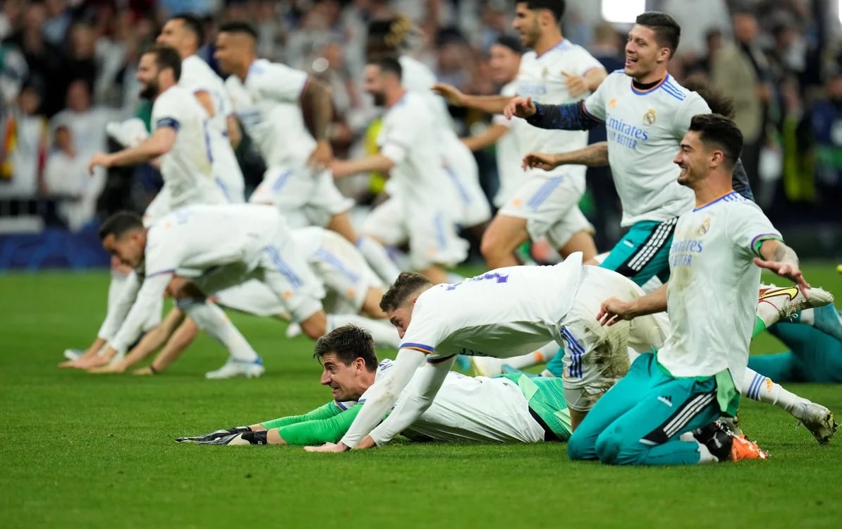 UEFA Chempionlar ligasi finaliga chiqqanini nishonlayotgan “Real Madrid” futbolchilari.