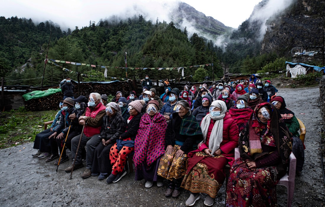 Непалда узоқ Мананг вилояти аҳолиси учун бепул катаракта операцияси ўтказилди.