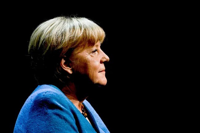 Ангела Меркель Spiegel нашри билан интервьюда, 2022 йил 7 июнь
