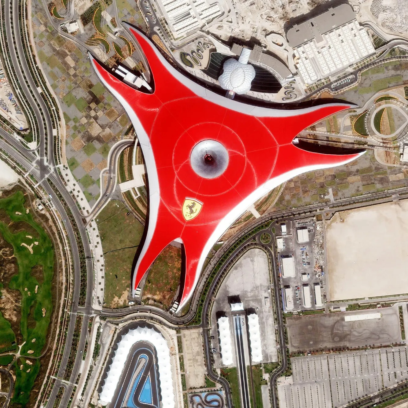 Abu-Dabidagi Ferrari World