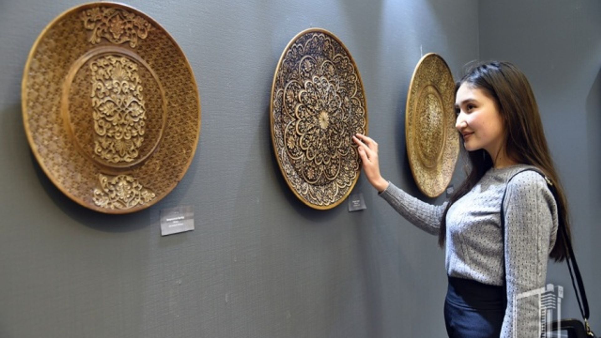 Ayol orgazmiga olib keladigan jinsiy aloqa porno video