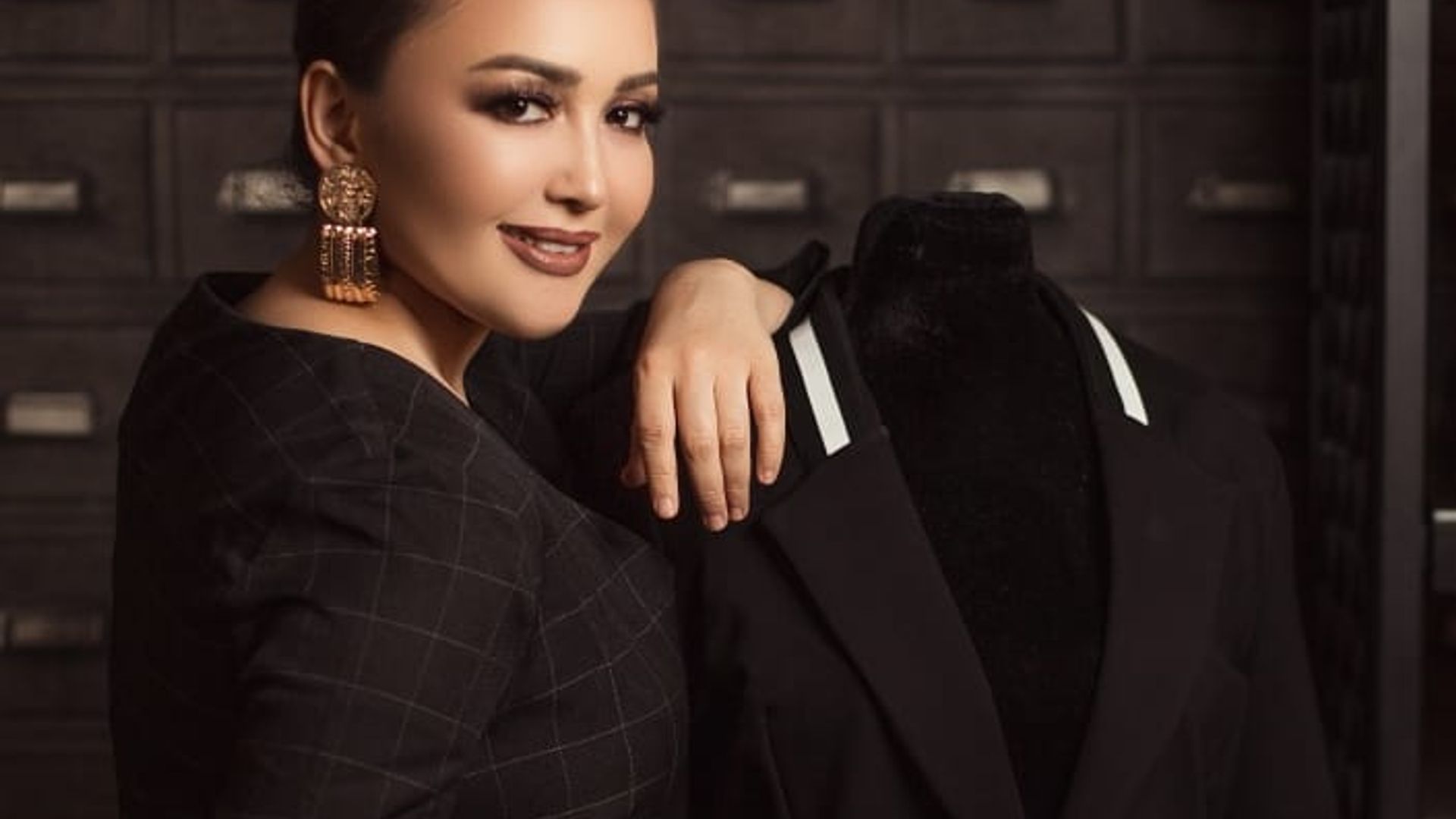 Voyaga yetgan xonimlar porno onlayn