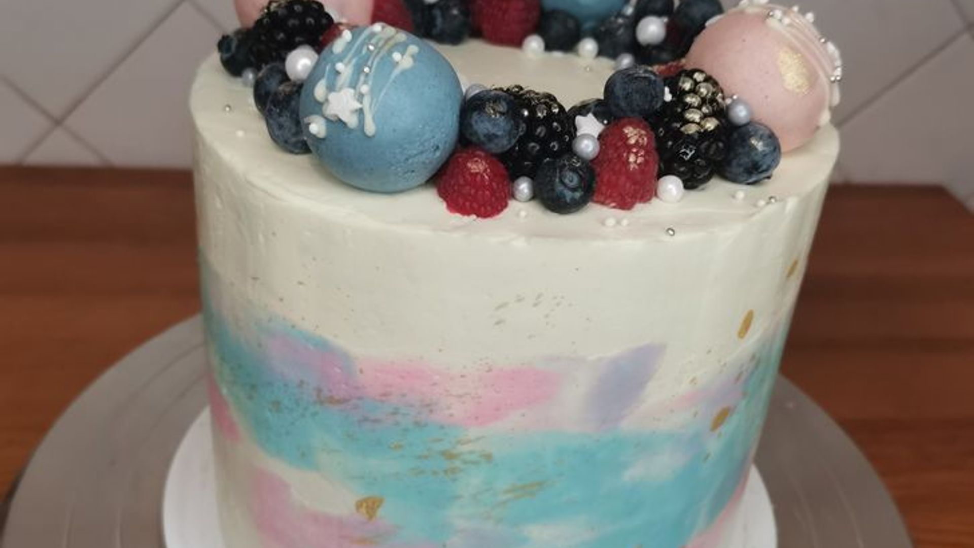 Uch Bogatyrs dan Alena toplangan