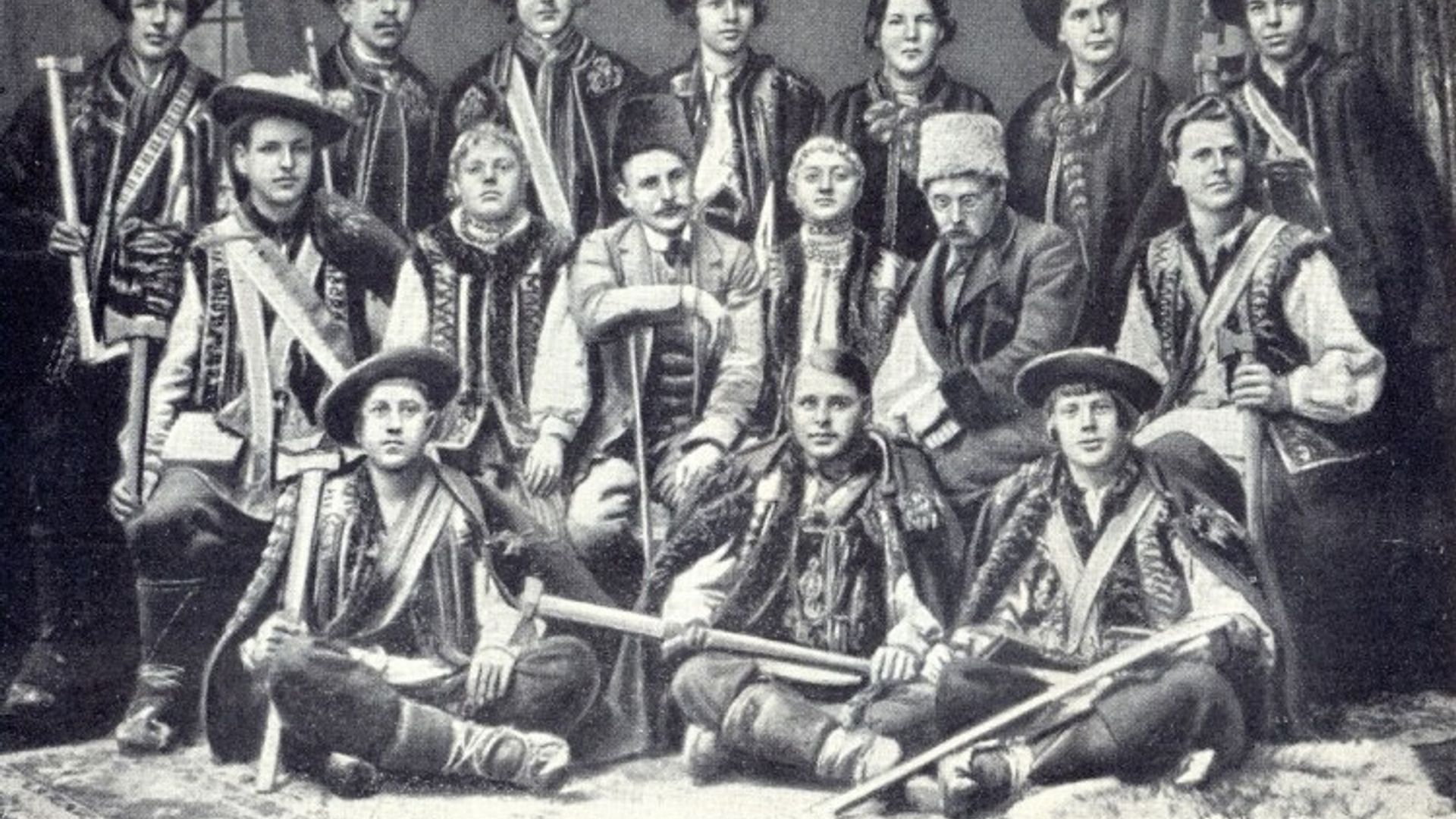 Qizlar oz mushuklarini soqol olish video