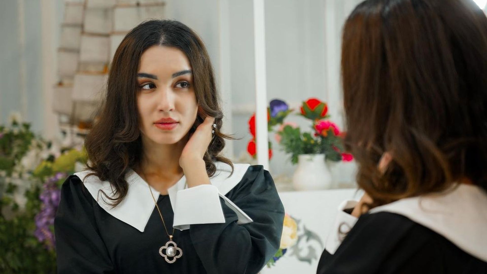 Xotinim va uning dosti bilan guruh jinsiy aloqa