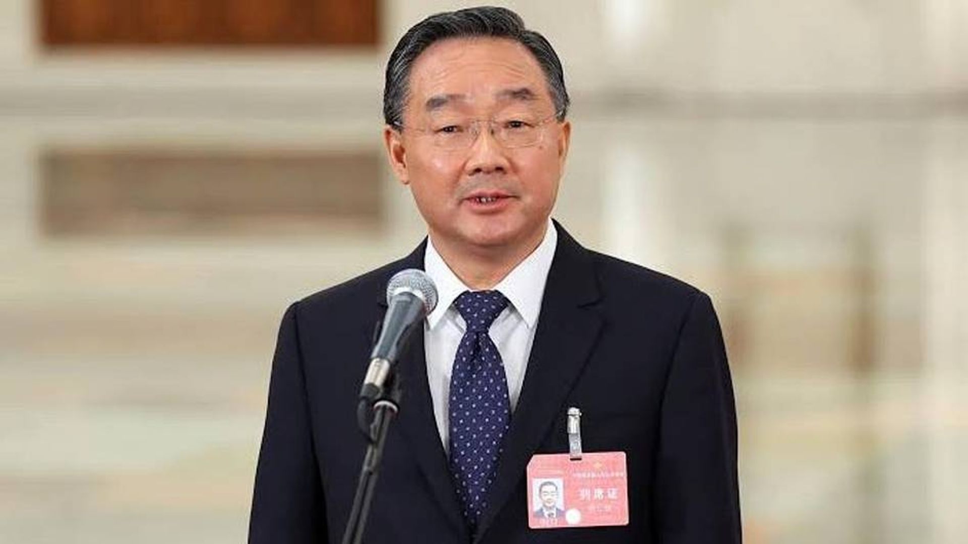 Қытайдың бұрынғы ауыл шаруашылығы министрі сыбайлас жемқорлық үшін өлім жазасына кесілді