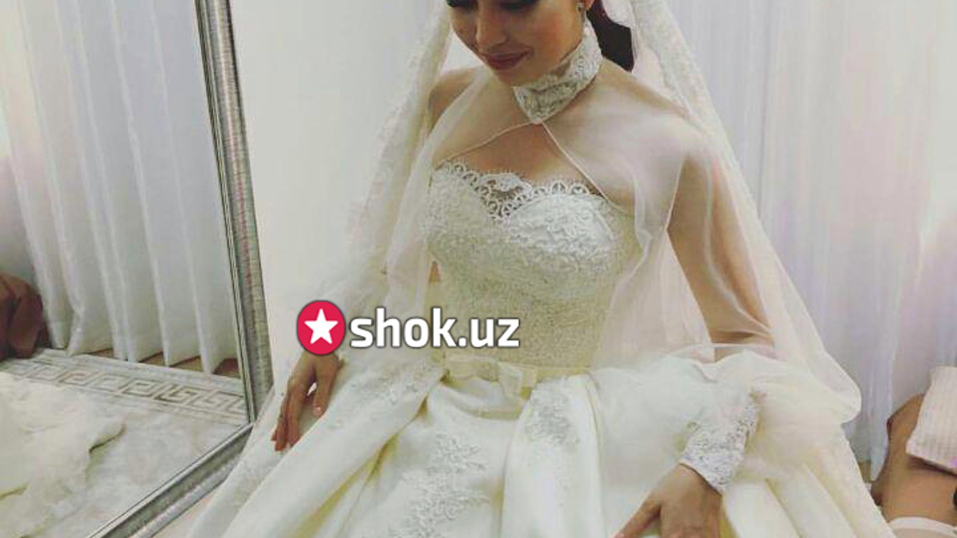 Klitoris va qin anatomiyasini chizish Plyajdagi yalangoch xitoylik ayollarning fotosuratlari