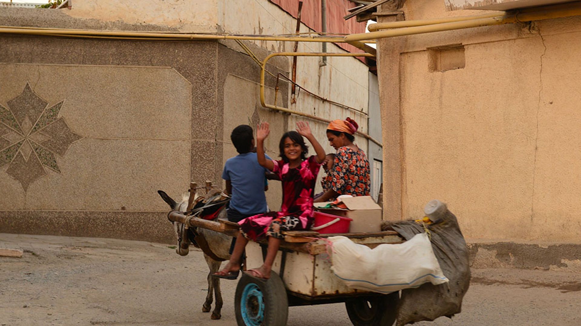 Uyqudagi yashirin kamera Zanjirdagi jinsiy qul
