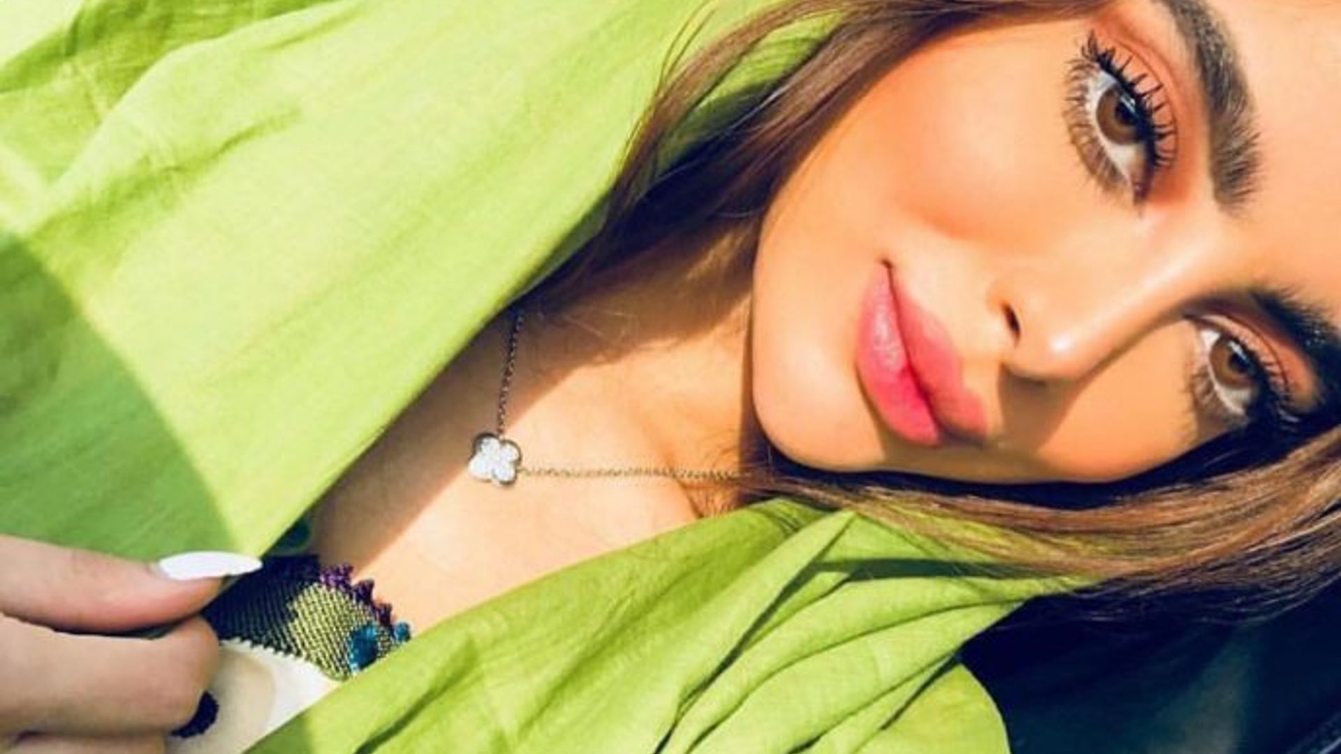 Erkak oz jinsiy azosini tortib oldi (video) Keksa odamlarning rus porno