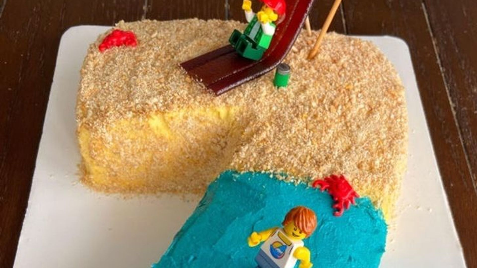 Yalangoch sportchilarning korgazmali poygalari Xotinlarimiz koz yugurtirmoqda