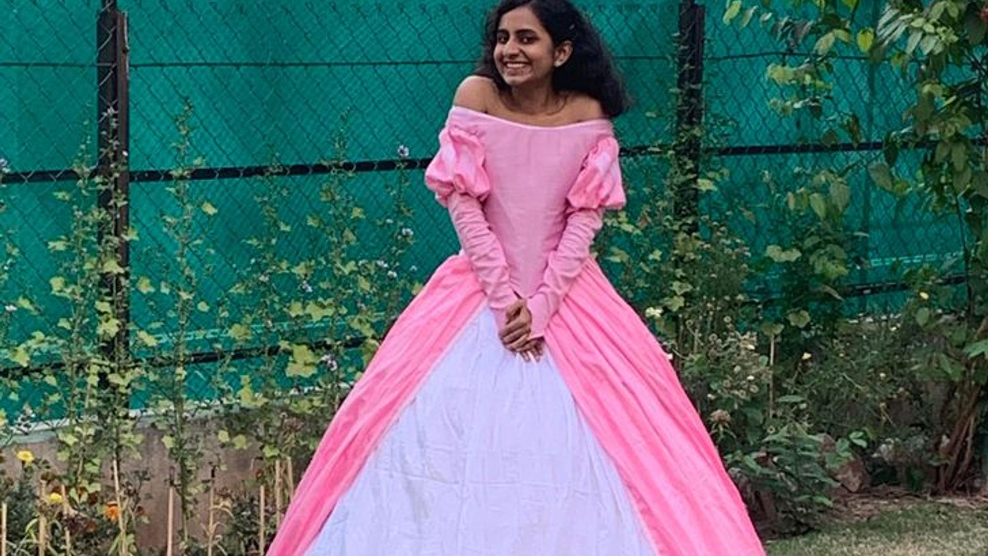 Oshxona serialidan seks suratlari Retro porno ustasi