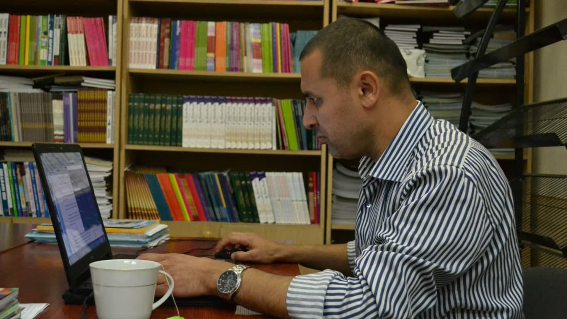 Xotin porno beradi Belgorod qizlar bilan porno