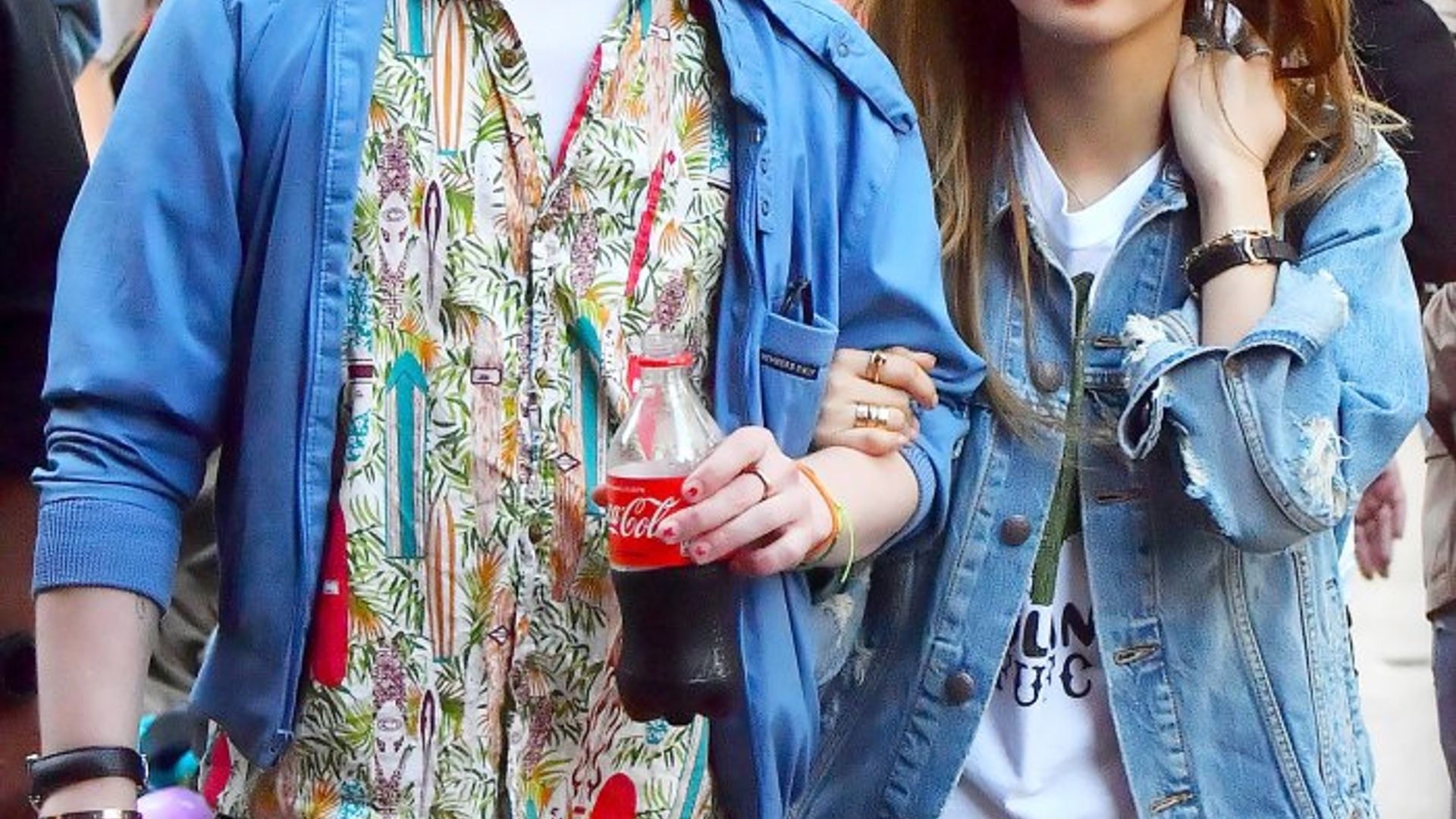 Creampie porno videolar Ona va ogil jinsiy aloqani tomosha qiling