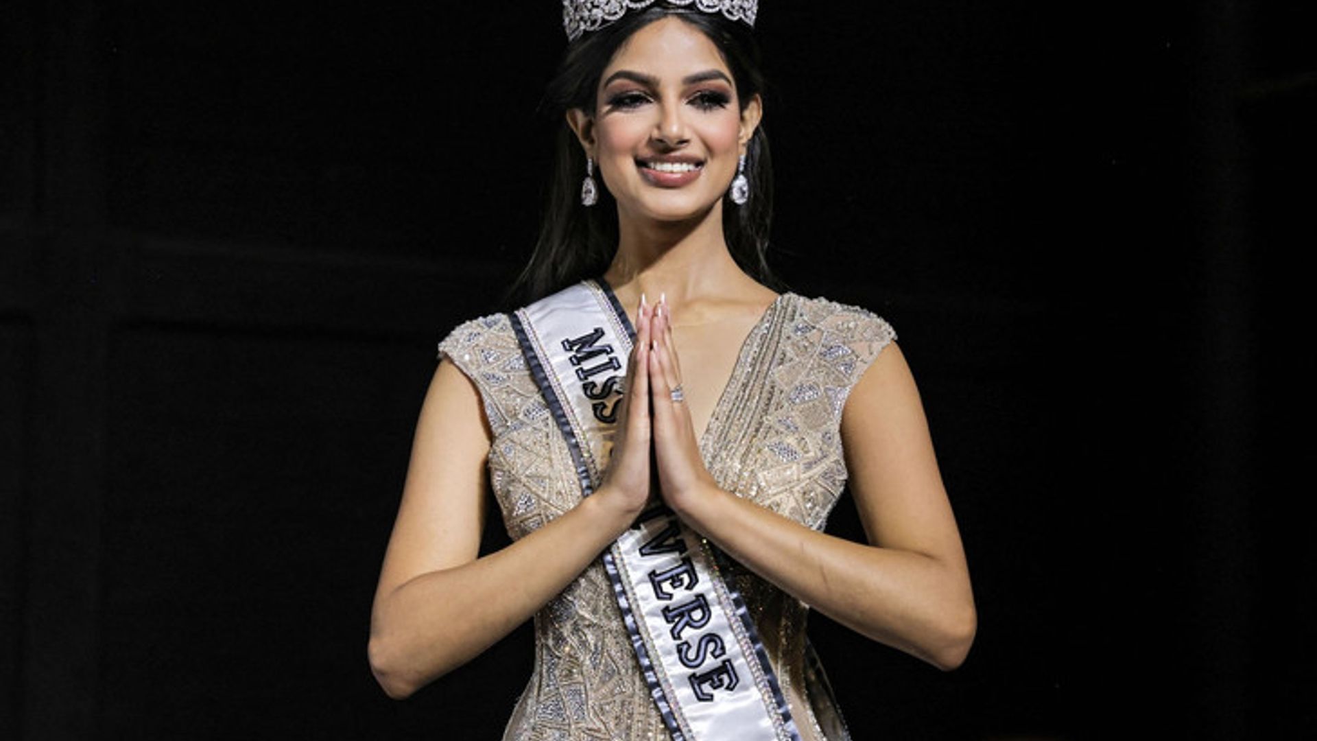 Yalangoch joja koprik yasadi Xarkovdan Ukraina porno videolar