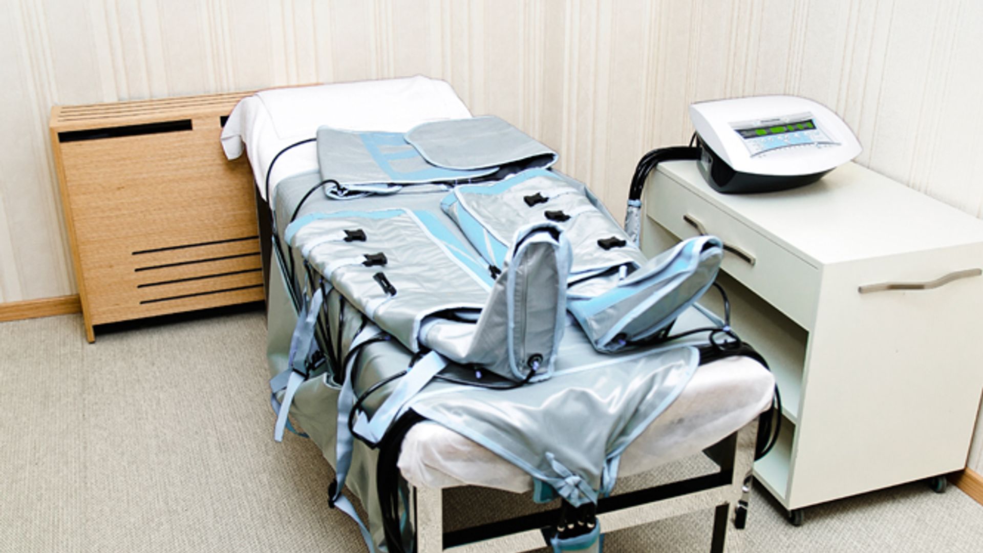 Sariq ayol eshagi bilan yuziga otiradigan porno tomosha qiling Gozal kokrakli uy bekalari