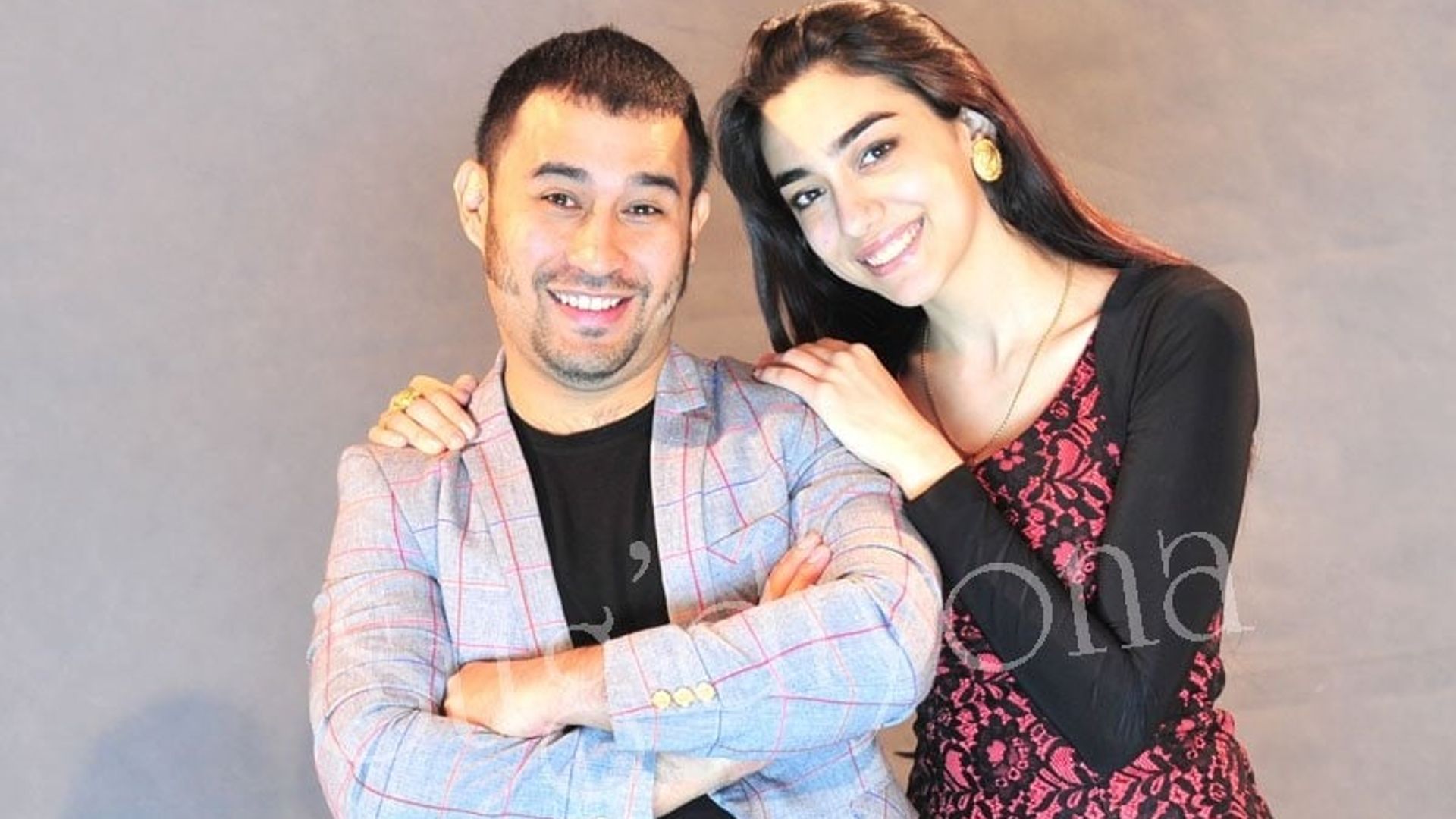 3D porno Svarogni onlayn tomosha qiling Ekstremal fistingni aks ettiruvchi onlayn porno videolar