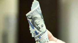 O‘zbekistonda dollar kursi pastlashda davom etmoqda