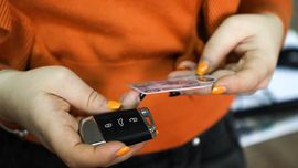 Ўзбекистонда нақд пулга уй-жой, автомобиль олди-сотдиси бекор қилинади