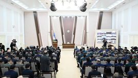 Лоқайдлик, маишатбозлик ва талон-торож: президент бир нечта юқори лавозимли амалдорларни ишдан олди, айримларини огоҳлантирди