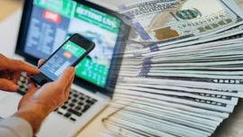 Тошкентда банк ходими ўзганинг 120 минг долларини қиморга тикиб юборди