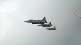 Видео: Покистон қирувчи самолётлари ҳамроҳлигидаги Шавкат Мирзиёев самолёти