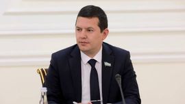 “Адолат” депутати шахсий маълумотлар сизиб чиқиши бўйича масъулларга сўров юборди