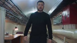 “Путин Киевни уч кунда эгаллашни айтганига тўрт йил тўлди” — Зеленский бункеридан халққа мурожаат қилди