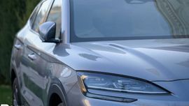 В Узбекистане отменили часть сборов за тонировку для иностранных авто