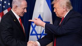 Трамп Нетаньяхудан Ливанга ҳужумларни камайтиришни сўради