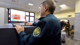 Россияда чегарачилар энди телефон ва ноутбукларни текшира олади