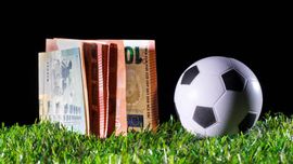 Ҳафта мавзуси. “Очиқ юракдаги амалиёт”. Футболимиздаги маош машмашалари ҳақида