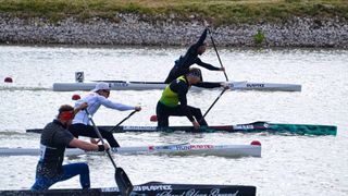 Узбекистан завоевал золото на Кубке мира по гребле на байдарках и каноэ