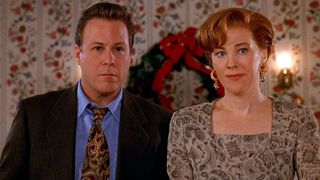 “Уйда ёлғиз” фильмидаги энг катта сир фош бўлди: Маккалистерлар оиласи бошлиғи ким бўлиб ишлаган?