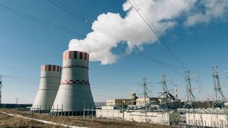 Qurilish muddati uzoq va juda qimmat — YTB Markaziy Osiyoda AES qurishning murakkab jihatlari haqida