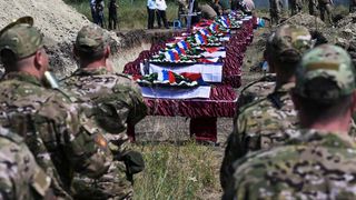 Ukraina urushida Rossiya tomonidan halok bo‘lgan askarlar soni yarim millionga yaqinlashdi — BBC