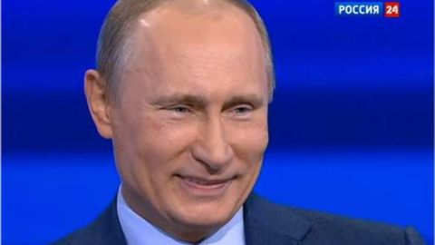 Путин мамлакатнинг янги «биринчи хоними» ҳақидаги саволдан ҳазил билан қутилди