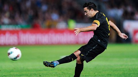 Xavi butun o‘yin davomida uzatmalari aniqligi 100 foiz bo‘lgan birinchi futbolchi bo‘ldi