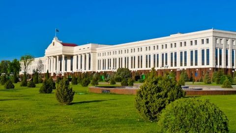 O‘zbekiston Senati Konstitutsiyaga o‘zgartishlar kiritish to‘g‘risidagi qonunni ko‘rib chiqadi