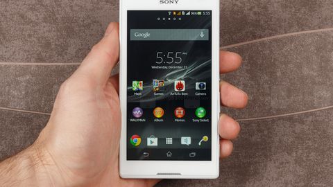 Sony Xperia C Тошкентда 690 минг сўмдан сотувга чиқди