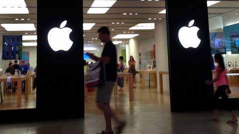 Apple июль ойида iWatch «ақлли соати»ни ишлаб чиқаришни бошлаши хабар берилди