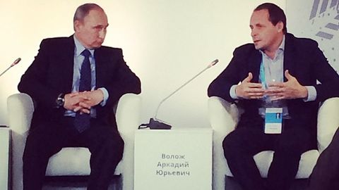 Путин интернетда эркинликни чеклашга қарши сўзлади
